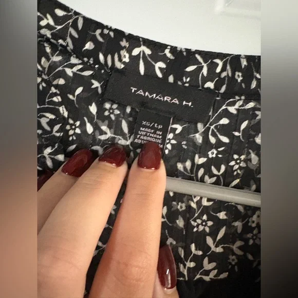 Tamara H. Black and White Floral Blouse - Picture 9 of 11